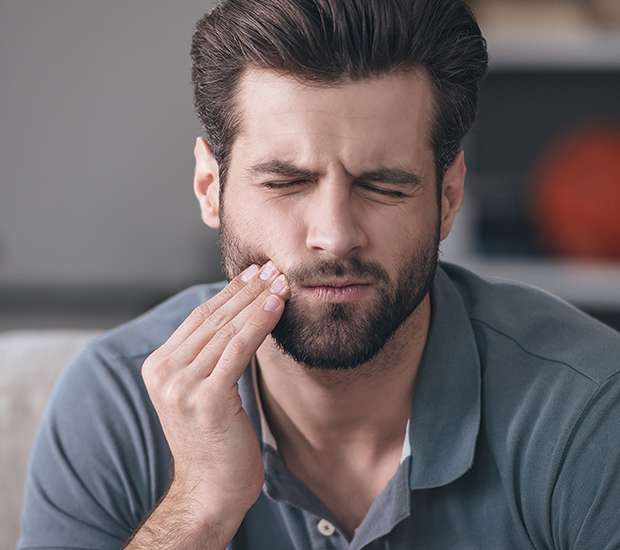 Visalia Can a Cracked Tooth be Saved with a Root Canal and Crown