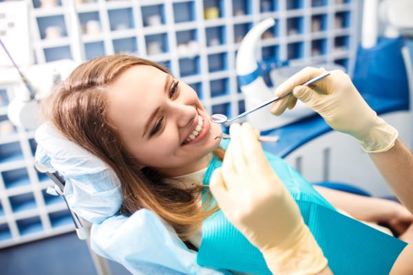 How Do Sealants Help With Dental Health?
