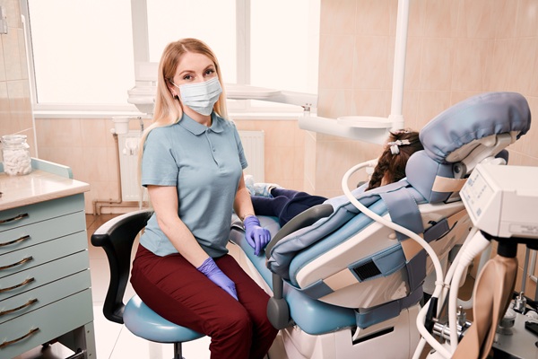Finding The Right Dentist Near Me: What To Look For In Quality Dental Care