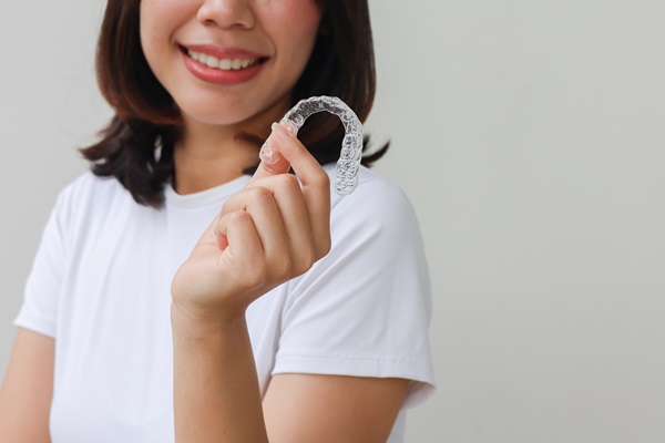 Get A Straighter Smile With Invisalign: Discreet And Effective Aligners