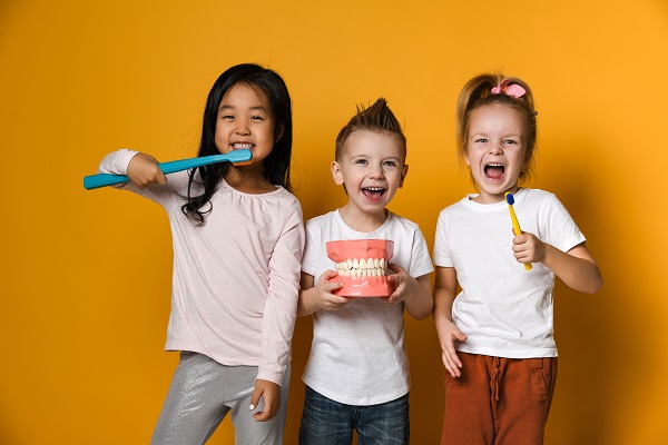 When Should Children See A Dentist For Kids?