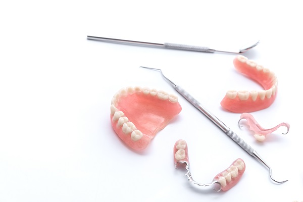 What Are Partial Dentures?